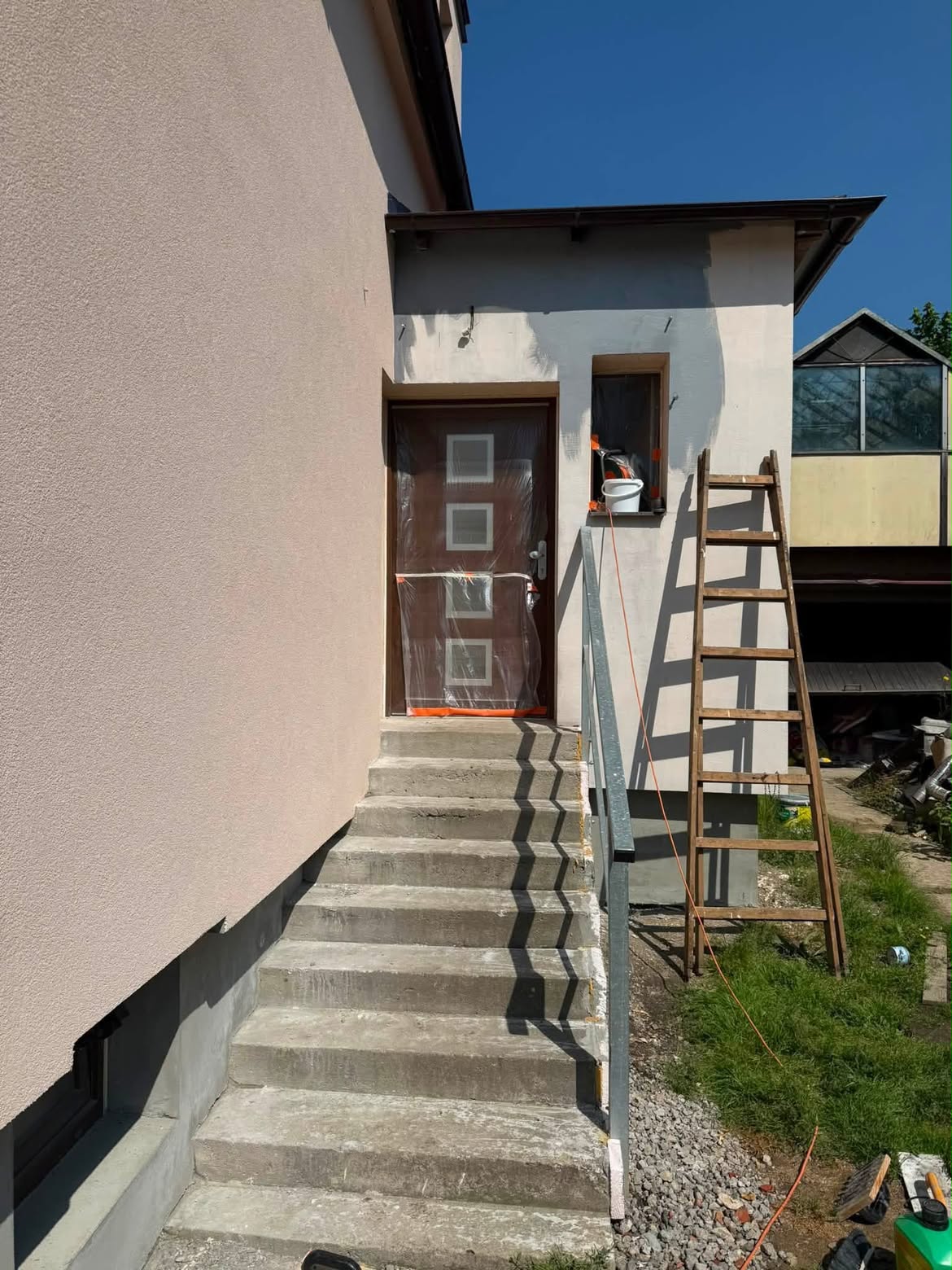 Rekonstrukce schodů a fasády